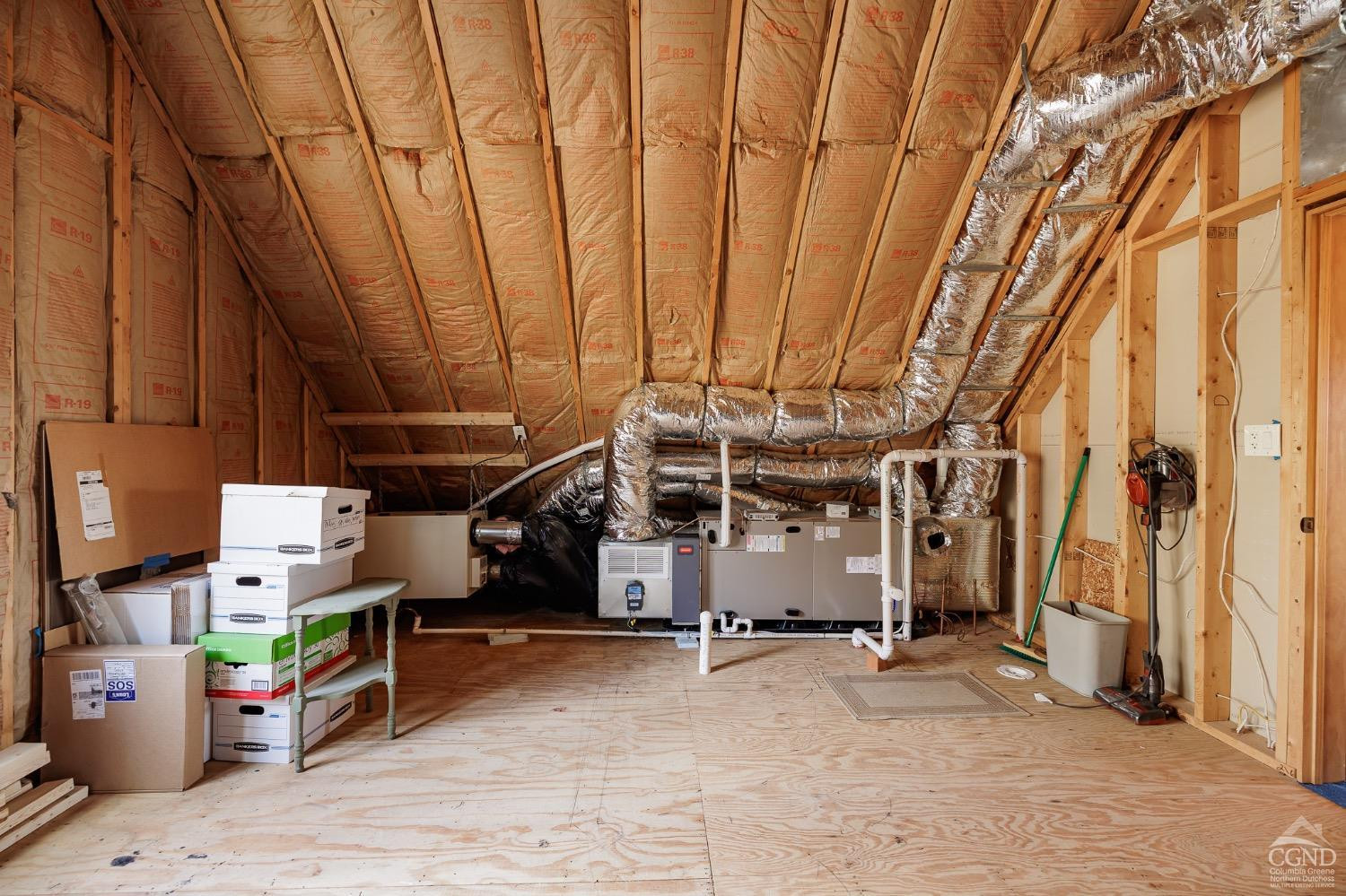 53 Snyder Pond Road Copake, NY 12516 - Photo 23 of 47 Loft -possible BR