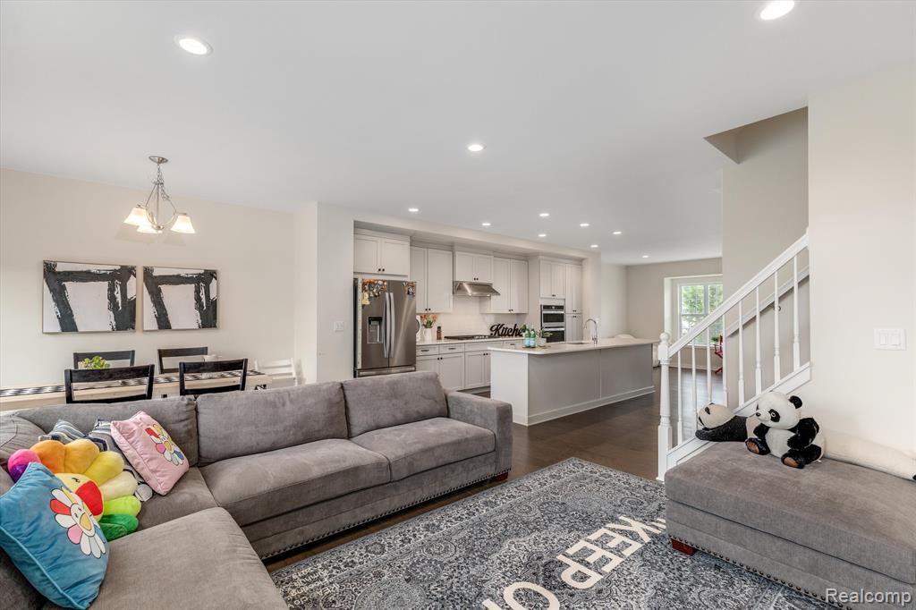 2846 Ridington Road Ann Arbor, MI 48105 - Photo 16 of 35