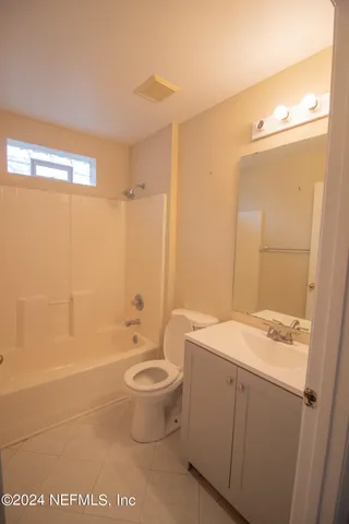 $1,900 | 2675 Lantana Lakes Drive East, Jacksonville, FL 32246