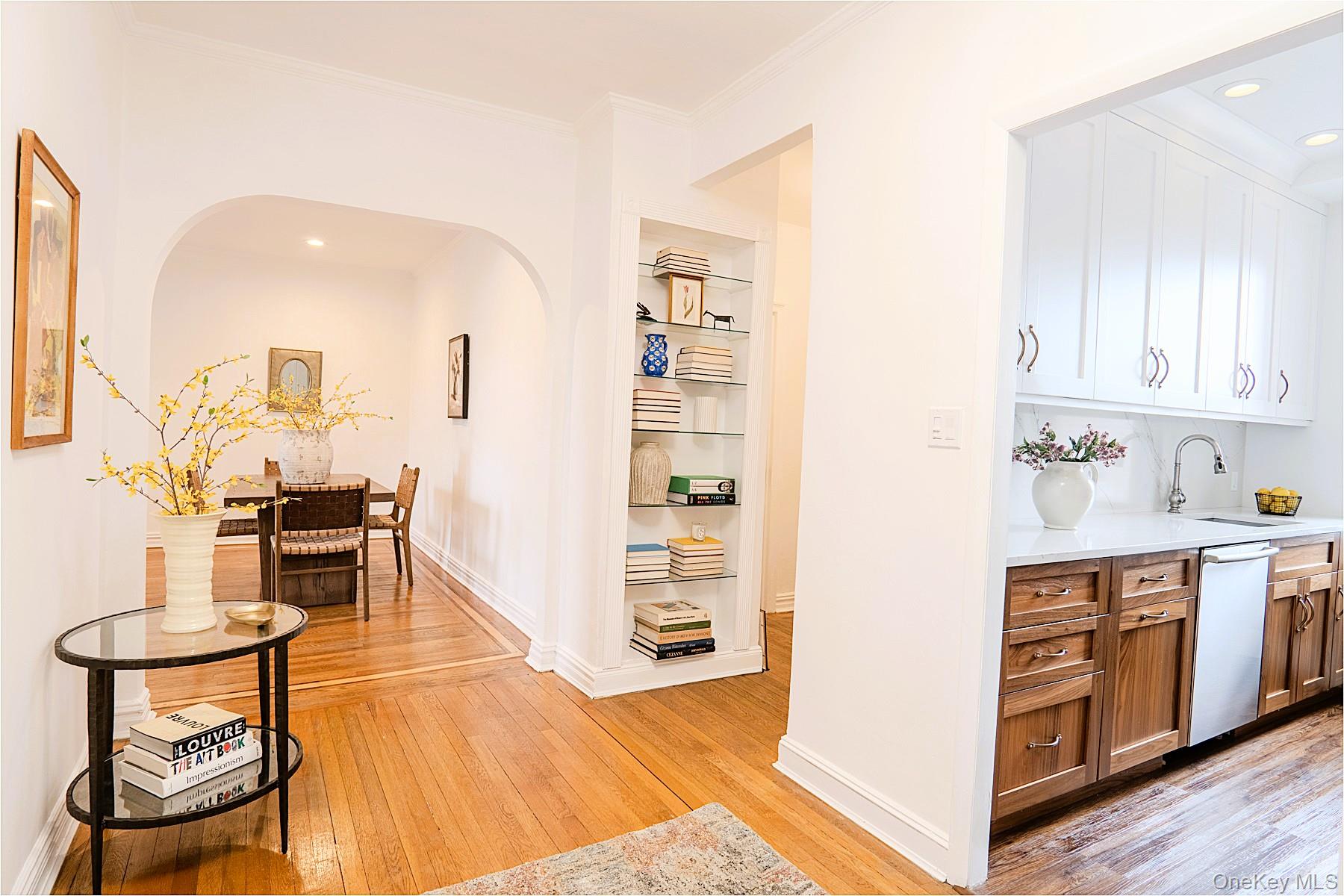 21 Barstow Road, Unit 5K Great Neck, NY 11021 - Photo 1 of 1 Gallery Image 1