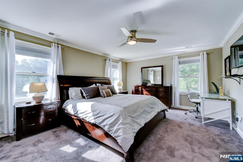 131 Bunker Hill Road Wayne, NJ 07470 - Photo 21 of 45