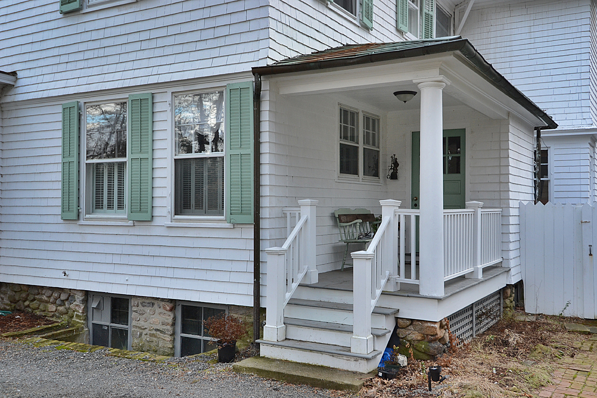 143 Gerdes Road New Canaan, CT 06840 - Photo 34 of 34 Back Porch