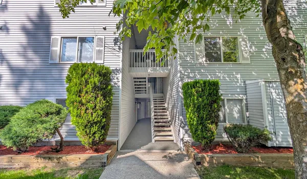 $245,000 | 912 West Lincoln Place, Unit 102, Spokane, WA 99204