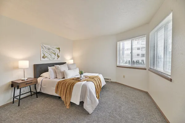 $245,000 | 912 West Lincoln Place, Unit 102, Spokane, WA 99204