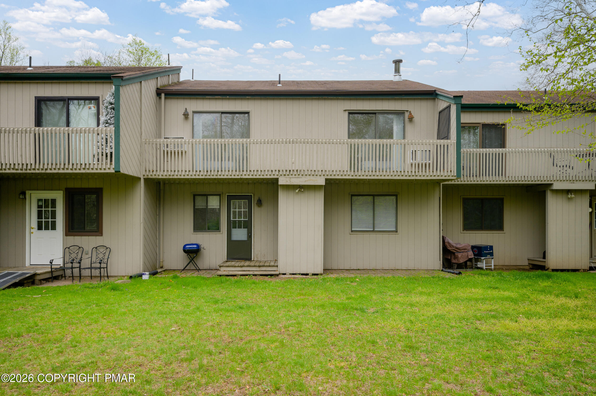 145 Ridge Drive Tannersville, PA 18372 - Photo 7 of 29 007-145ridge-mbertsch