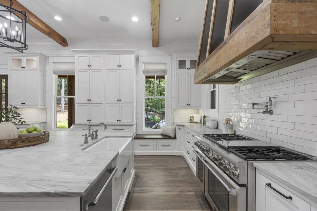 13365 Hopewell Road Alpharetta, GA 30004 - Photo 10 of 50