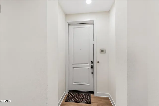 $3,950 | 2830 Wagon Wheel Road, Unit 304, Oxnard, CA 93036