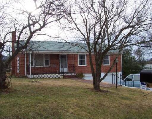 262 Post Road Roanoke, VA 24019 - Photo 1 of 1 a view of a house with a yard