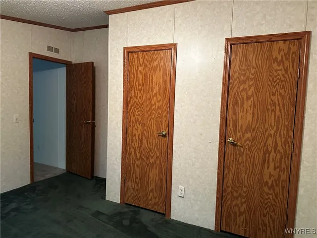 $145,444 | 6659 Cross Road, Great Valley, NY 14741