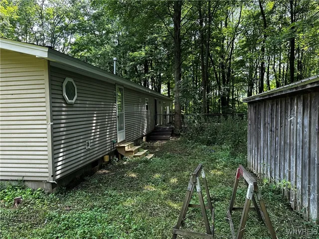 $145,444 | 6659 Cross Road, Great Valley, NY 14741