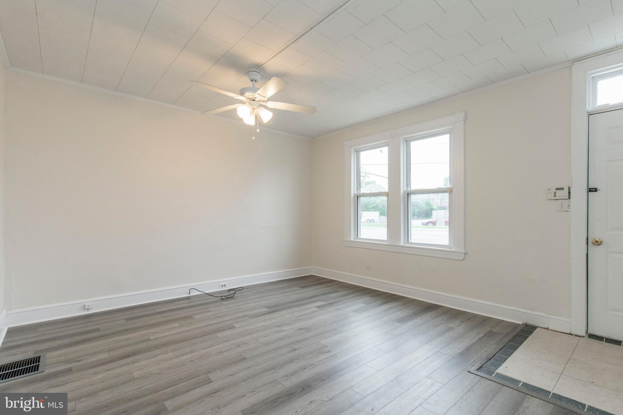 34 Darby Road Havertown, PA 19083 - Photo 4 of 18 Gallery Image 4