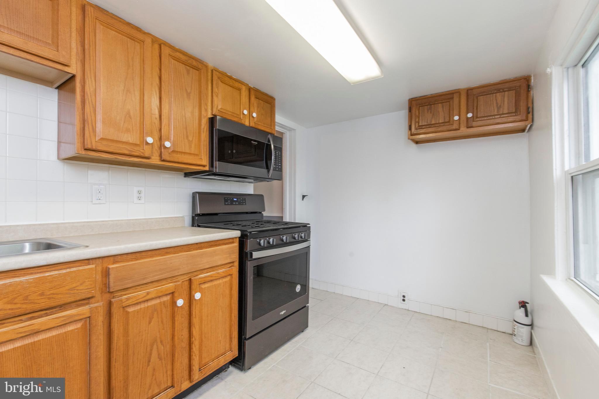 34 Darby Road Havertown, PA 19083 - Photo 10 of 18 Gallery Image 10