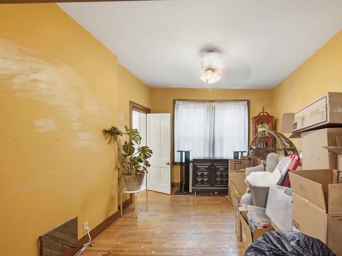 401 Crawford Avenue Dixon, IL 61021 - Photo 13 of 20