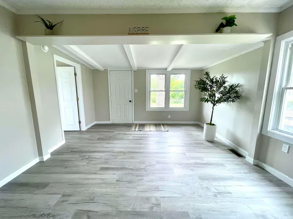 $99,900 | 318 West 10th Street, Bicknell, IN 47512
