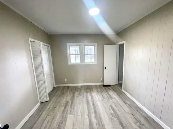 $99,900 | 318 West 10th Street, Bicknell, IN 47512