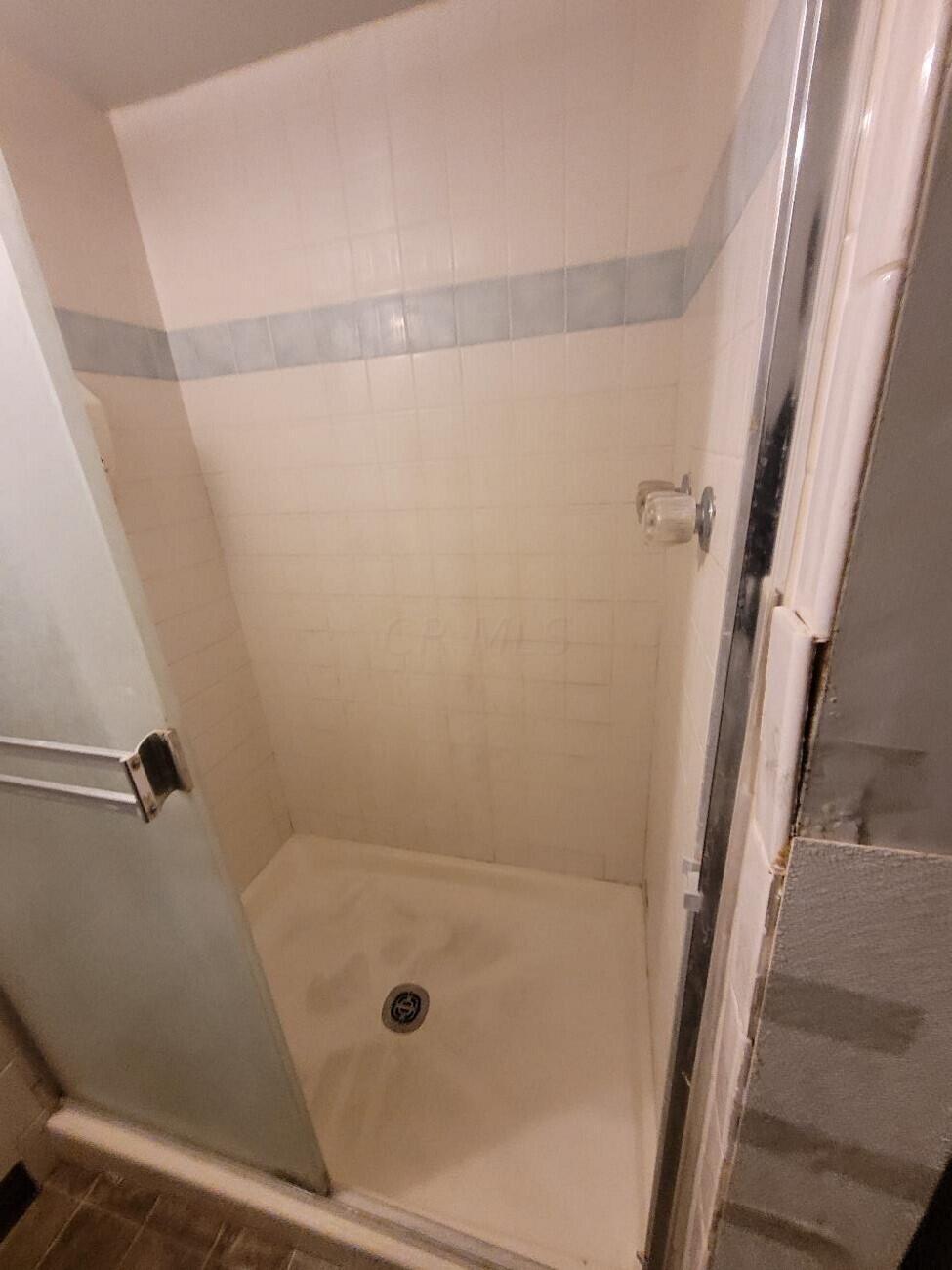 3216 Arnsby Road Columbus, OH 43232 - Photo 24 of 32 11.1 Basement Full Bath