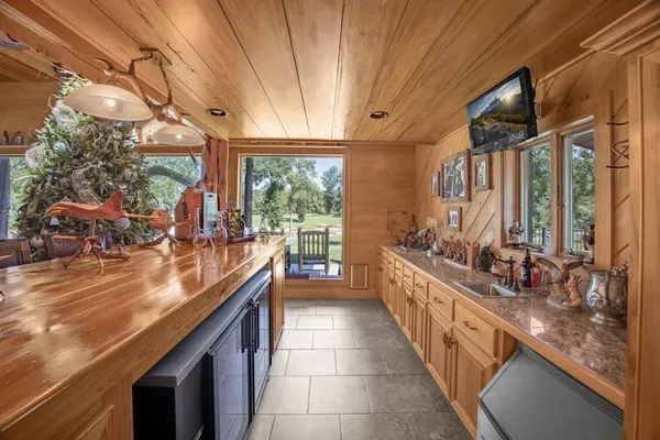 $4,130,000 | 524 Jones White Road, Centreville, MS 39631