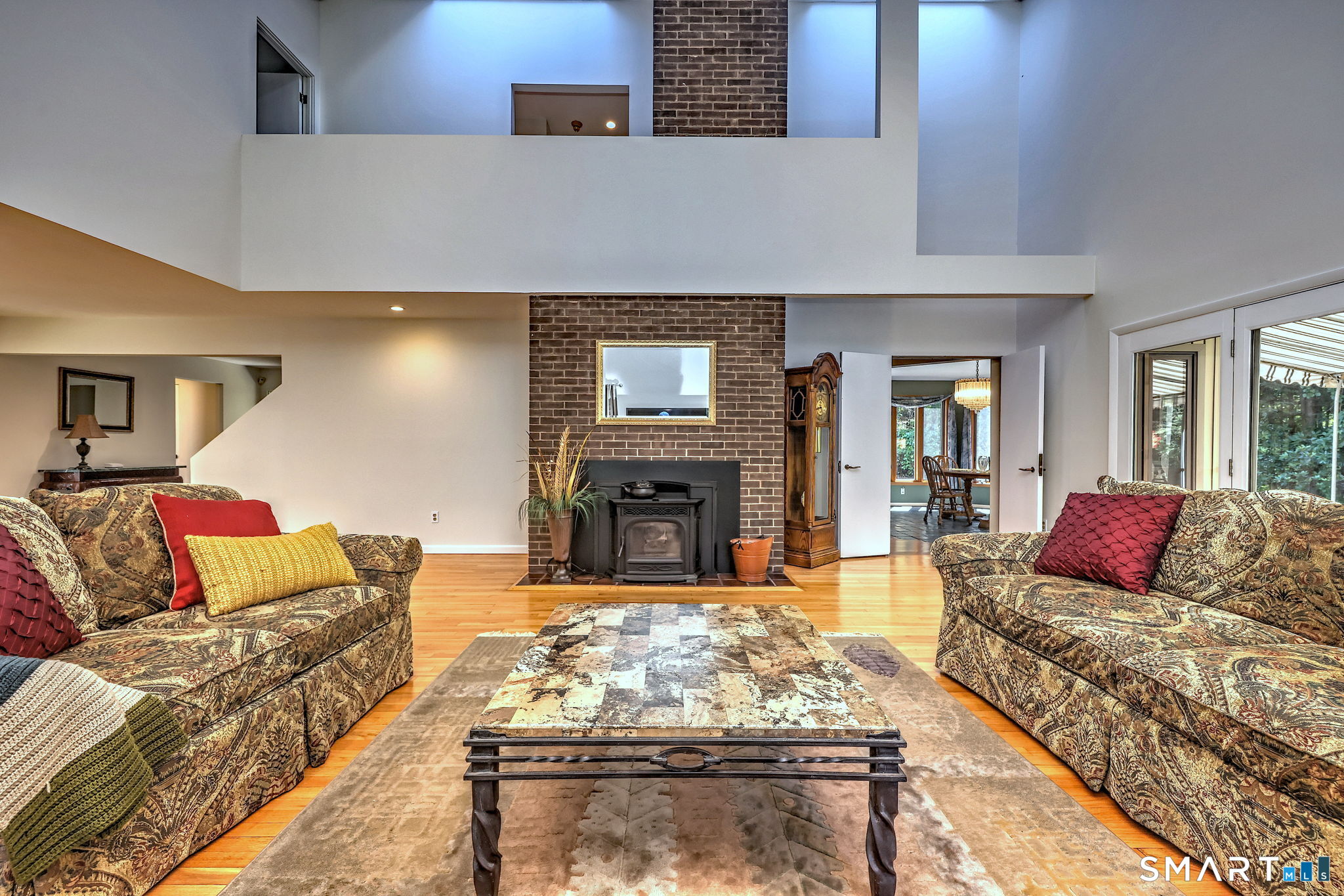 151 Cheshire Road Bethany, CT 06524 - Photo 8 of 40