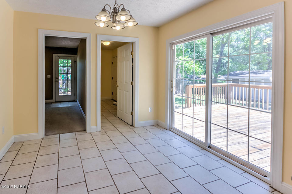 7808 Pencade Road Wilmington, NC 28411 - Photo 5 of 31 IMG_4560_1_2