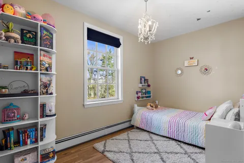 $1,495,000 | 77 Maple Street, Darien, CT 06820