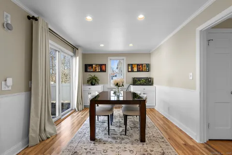 $1,495,000 | 77 Maple Street, Darien, CT 06820