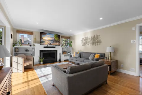 $1,495,000 | 77 Maple Street, Darien, CT 06820