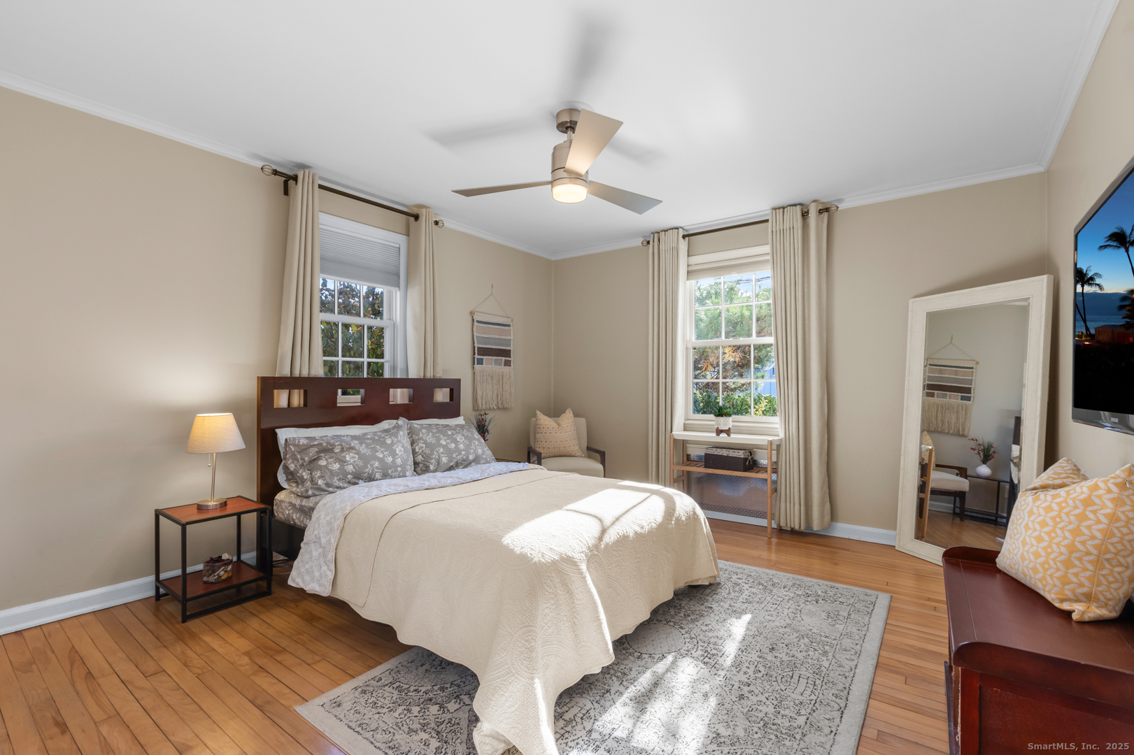 77 Maple Street Darien, CT 06820 - Photo 10 of 23