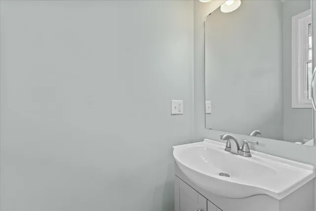 $399,500 | 23 Ferris Street, Unit 102, St. Albans, VT 05478