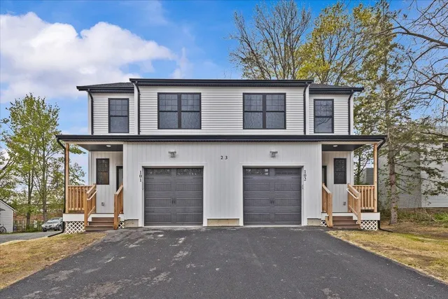 $399,000 | 23 Ferris Street, Unit 102, St. Albans, VT 05478