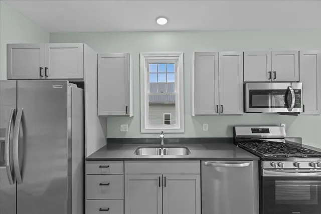 $399,500 | 23 Ferris Street, Unit 102, St. Albans, VT 05478