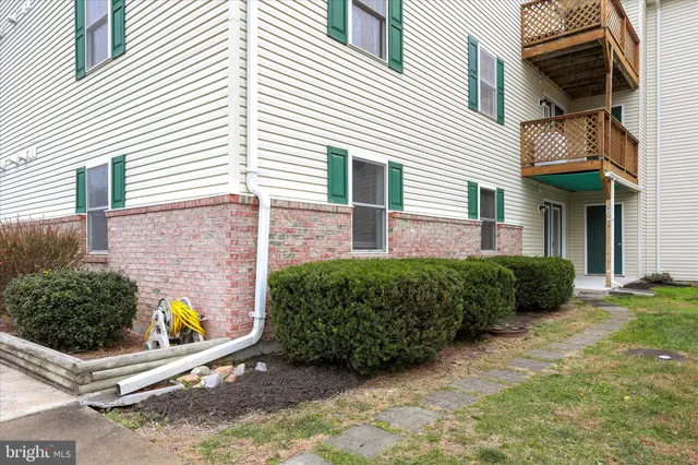 $215,000 | 165 Hailey Lane, Strasburg, VA 22657