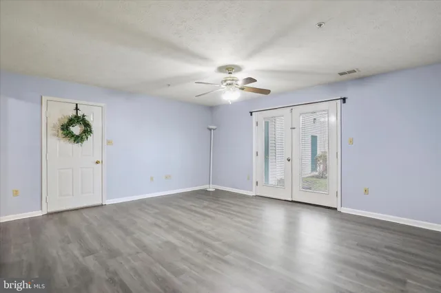 $215,000 | 165 Hailey Lane, Strasburg, VA 22657