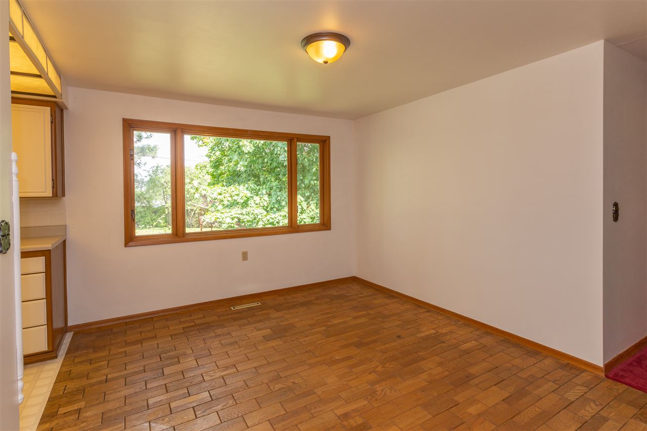 304 West Cascade Way Spokane, WA 99208 - Photo 5 of 18 Gallery Image 5