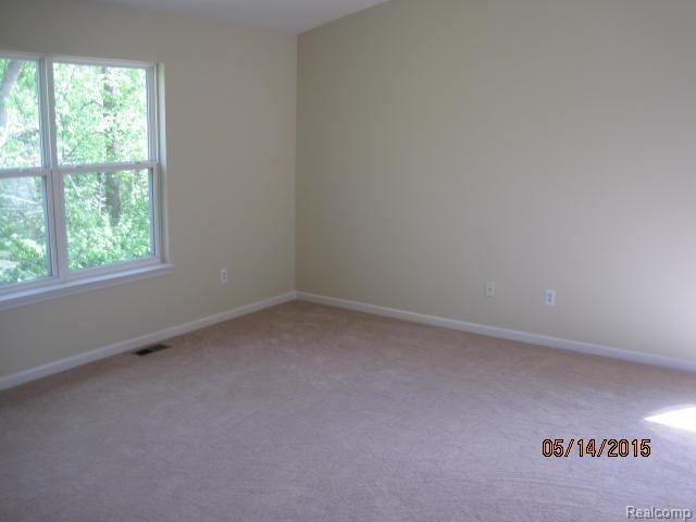 38714 Eight Mile Road Northville, MI 48167 - Photo 8 of 14