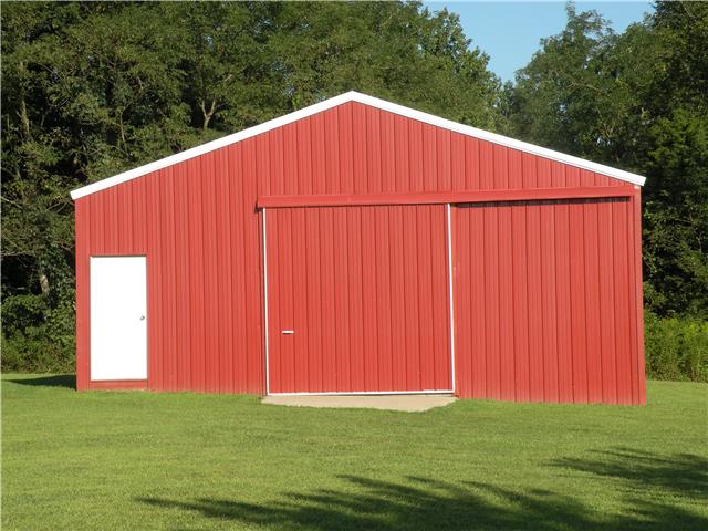 186 Roberts Road Portland, TN 37148 - Photo 5 of 20 a view of outdoor space and yard