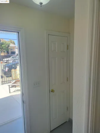 $2,121 | 3532 San Leandro Street, Unit L, Oakland, CA 94601
