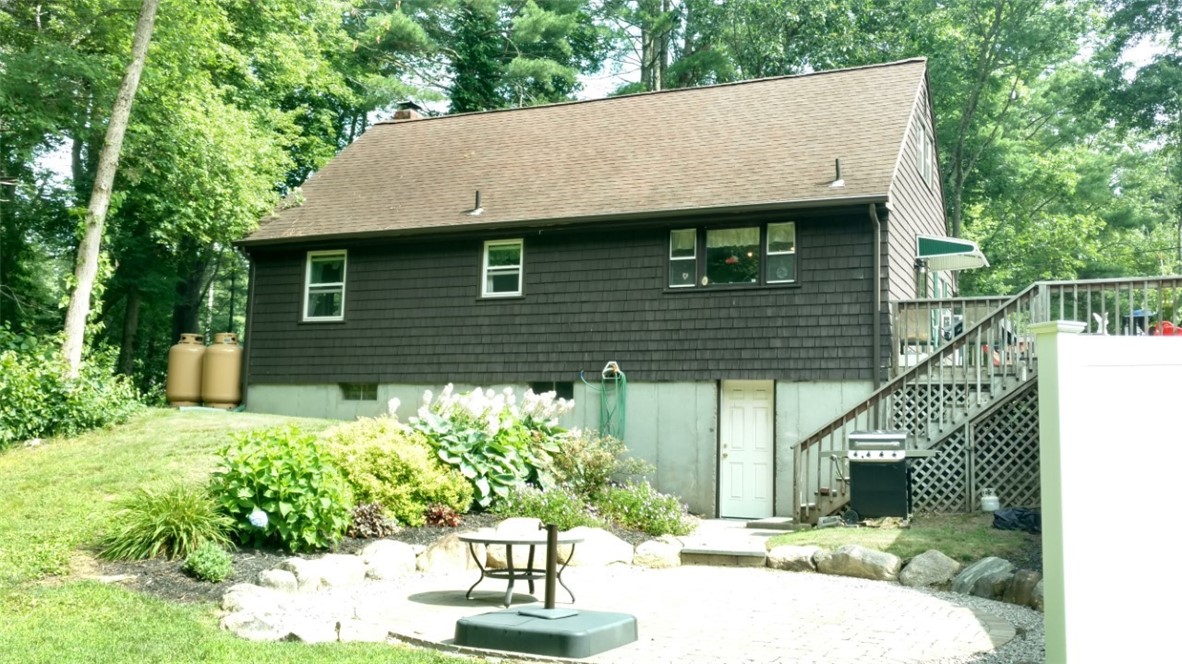 245 Barnes Road Burrillville, RI 02830 - Photo 13 of 35