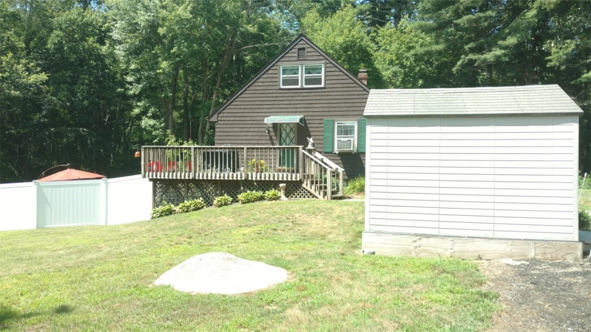 245 Barnes Road Burrillville, RI 02830 - Photo 8 of 35