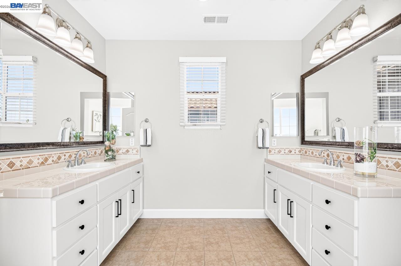 5662 Lysander Way San Ramon, CA 94582 - Photo 32 of 63 Gallery Image 32