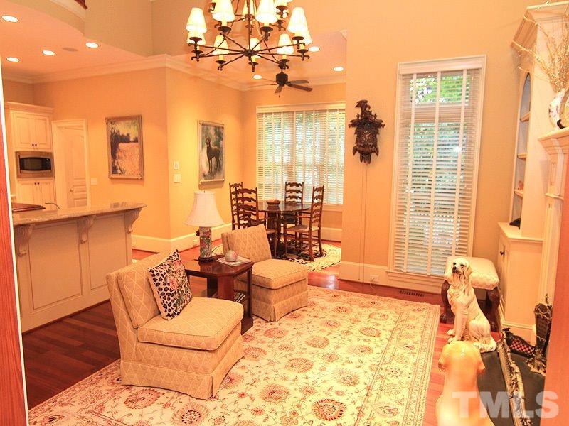307 Buncombe Street Raleigh, NC 27609 - Photo 5 of 25