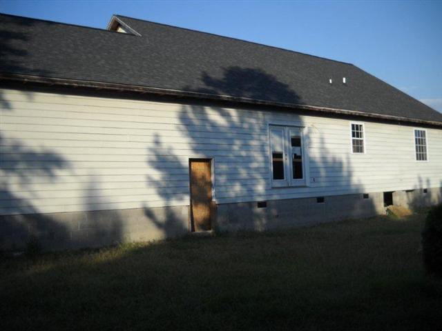 8301 Spring Branch Road Nichols, SC 29581 - Photo 8 of 10 Gallery Image 8