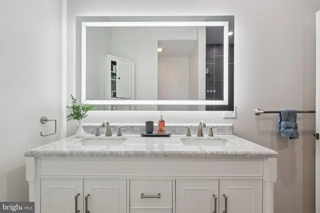 $665,000 | 1444 Germantown Avenue, Philadelphia, PA 19122