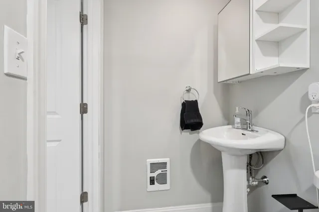 $665,000 | 1444 Germantown Avenue, Philadelphia, PA 19122