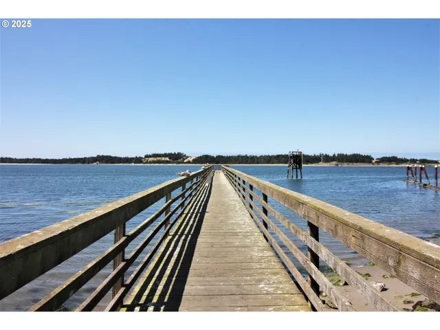 $277,000 | 64209 Braley Road, Coos Bay, OR 97420