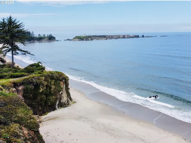 $277,000 | 64209 Braley Road, Coos Bay, OR 97420