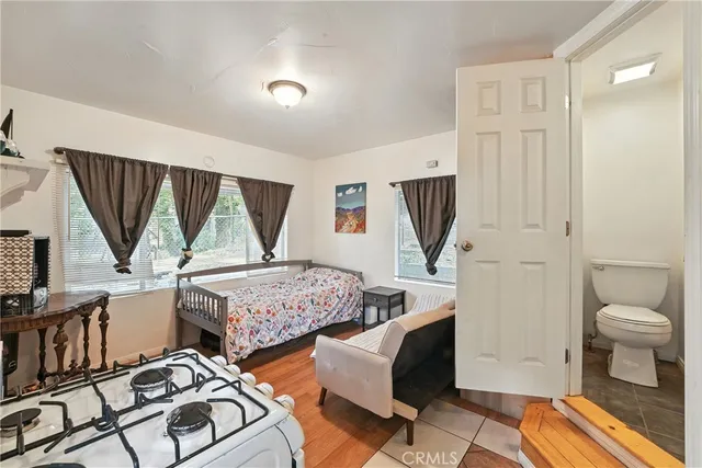 $429,900 | 373 Redwood Lane, Crestline, CA 92325