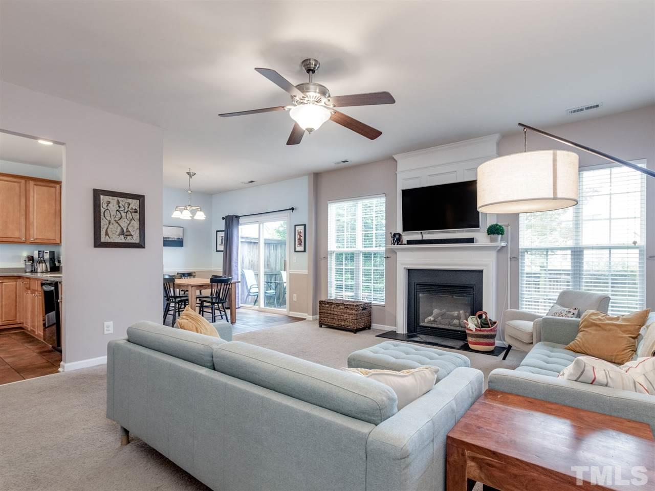 7828 Jeffrey Alan Court Raleigh, NC 27613 - Photo 5 of 28