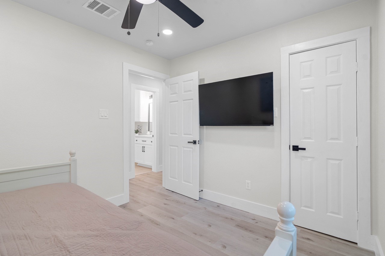 3138 Sunbeam Street Houston, TX 77051 - Photo 36 of 50 Comfort meets convenience with spacious layouts, modern finishes, and seamless access to beautifully updated spaces.