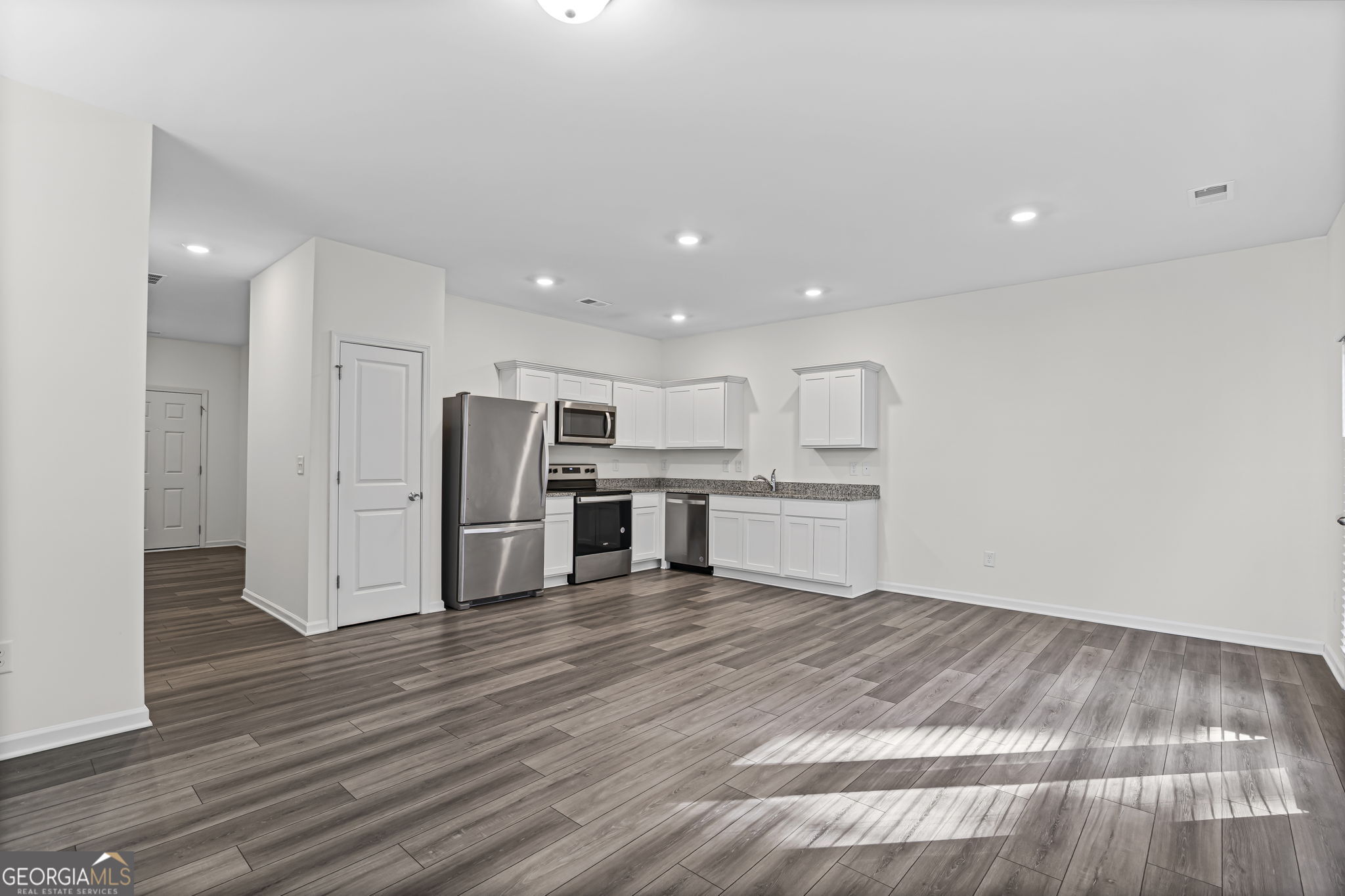 443 Union Station Street Cartersville, GA 30120 - Photo 5 of 34