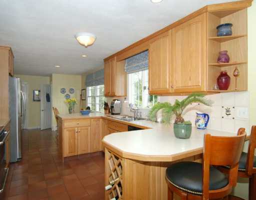 156 Lepes Road Portsmouth, RI 02871 - Photo 6 of 8 Kitchen.